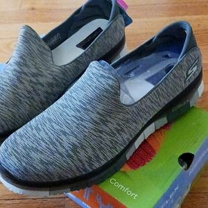 Sketches Go Fpex Walk slip ons